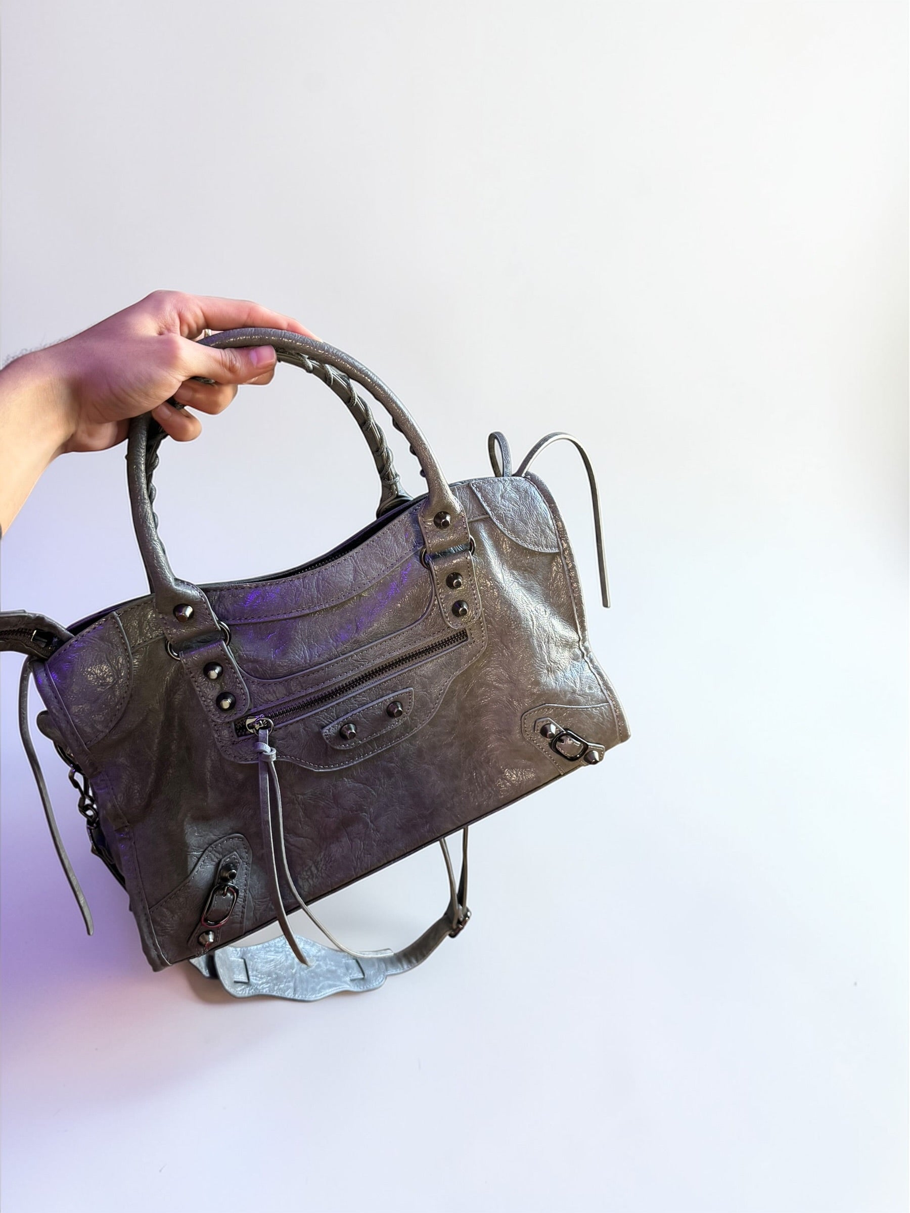Sac City gris argenté tendance – Style urbain chic