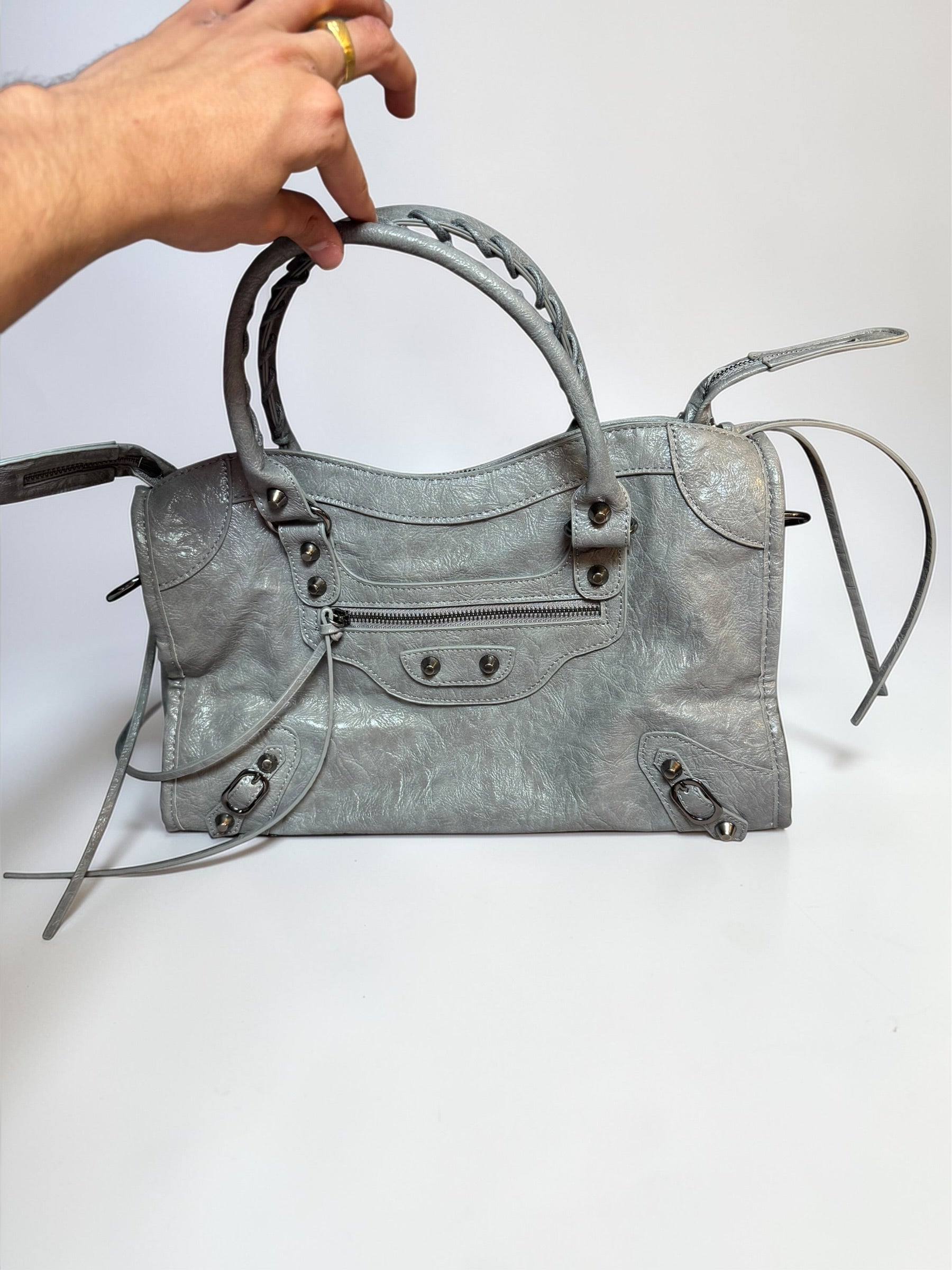 Sac City gris argenté tendance – Style urbain chic