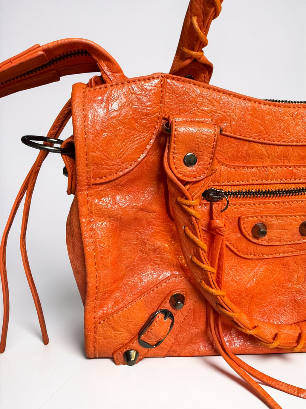 Sac City orange – Élégance urbaine & style tendance