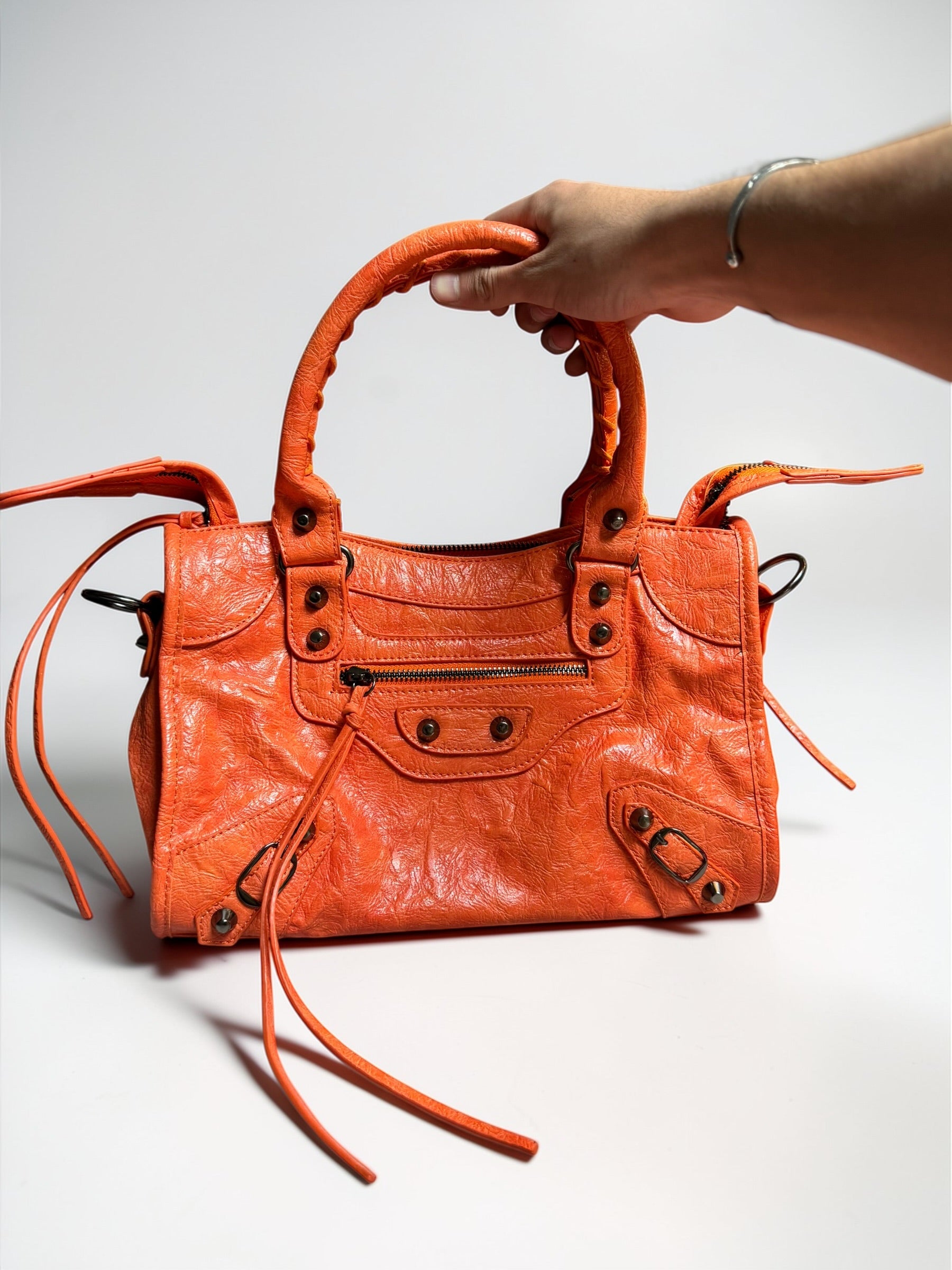 Sac City orange – Élégance urbaine & style tendance