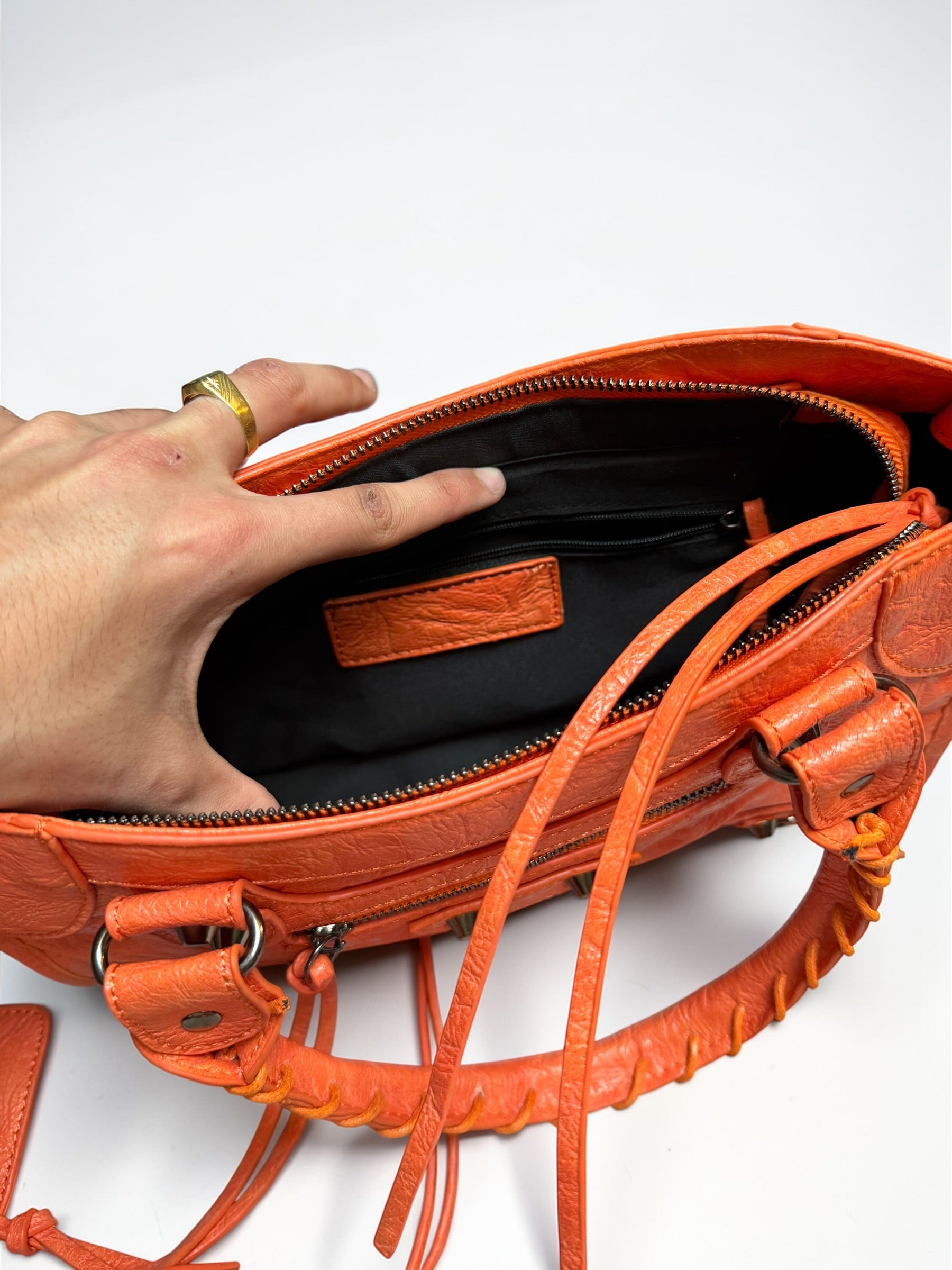 Sac City orange – Élégance urbaine & style tendance