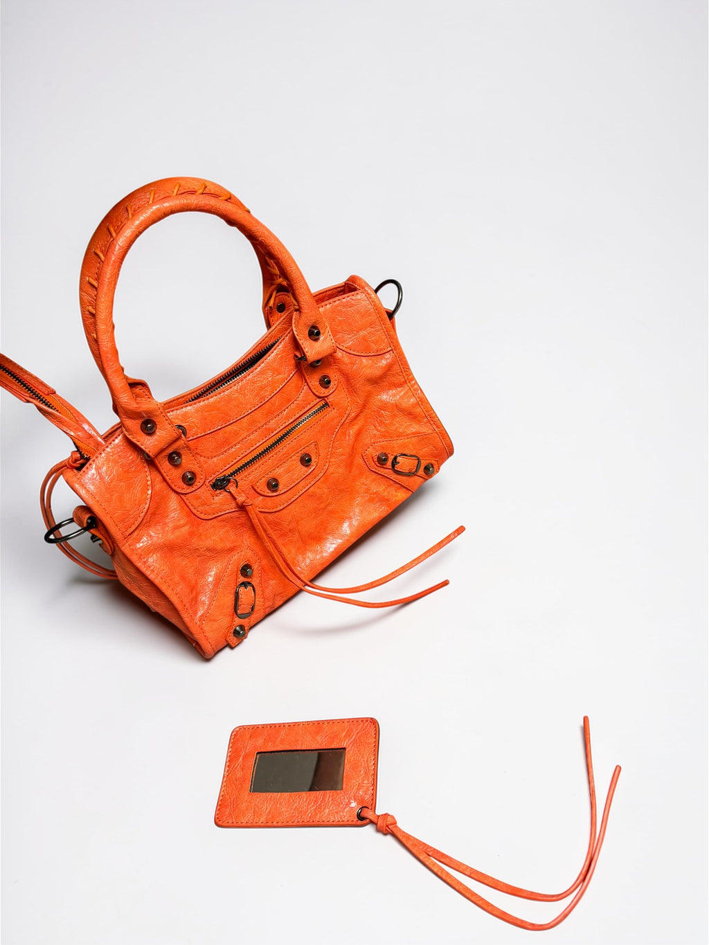 Sac City orange – Élégance urbaine & style tendance